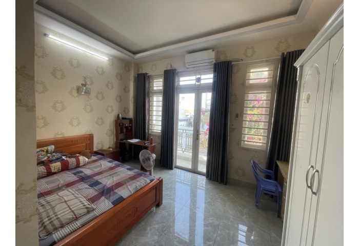 60M2, NHÀ ĐẸP FULL NỘI THẤT – LÔ GÓC 2 MẶT THOÁNG – HẺM XE HƠI THÔNG, XE HƠI NGỦ TRONG NHÀ