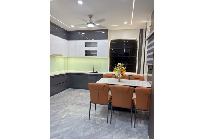 NHÀ ĐẸP GẦN CHỢ THẠCH ĐÀ -  FULL NỘI THẤT – LÔ GÓC 2 MẶT THOÁNG – XÁCH VALI VÀO Ở NGAY.