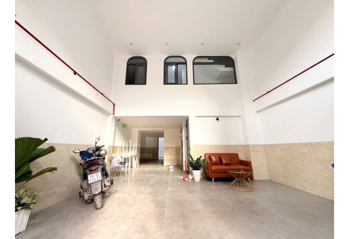 CHDV 100M2, NGUYỄN TƯ GIẢN – 16 PHÒNG, THÁNG MÁY VÌ VU, HẺM 6M, DOANH THU 1.2 TỶ/NĂM