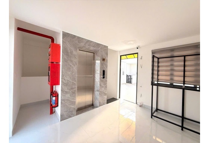 CHDV 100M2, NGUYỄN TƯ GIẢN – 16 PHÒNG, THÁNG MÁY VÌ VU, HẺM 6M, DOANH THU 1.2 TỶ/NĂM