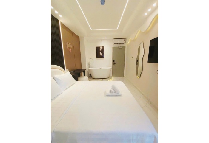 SIÊU BUILDING KHÁCH SẠN 100M2, 7 TẦNG, THANG MÁY – 18 PHÒNG – LÔ GÓC – DÒNG TIỀN 110TR/THÁNG